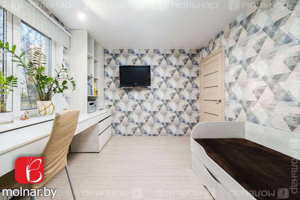 Продам 4-комнатную квартиру в Минске в Ленинском р-не, Лошица, Прушинских ул., 6