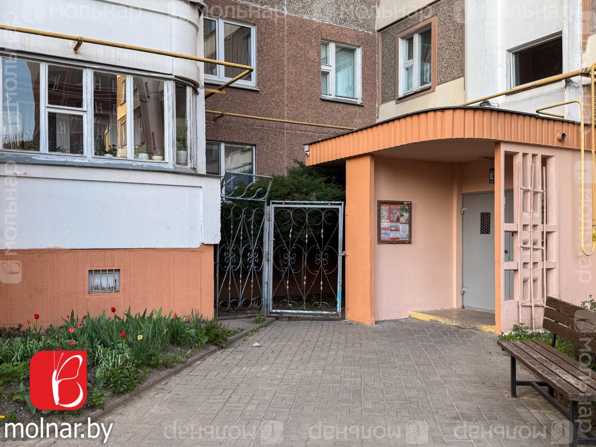Продам 4-комнатную квартиру в Минске в Ленинском р-не, Лошица, Прушинских ул., 6