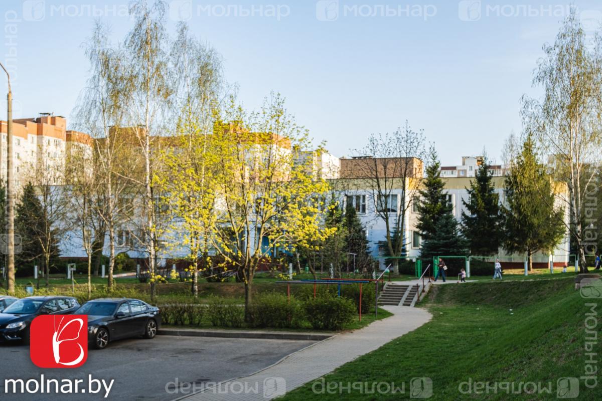 Продам 4-комнатную квартиру в Минске в Ленинском р-не, Лошица, Прушинских ул., 6