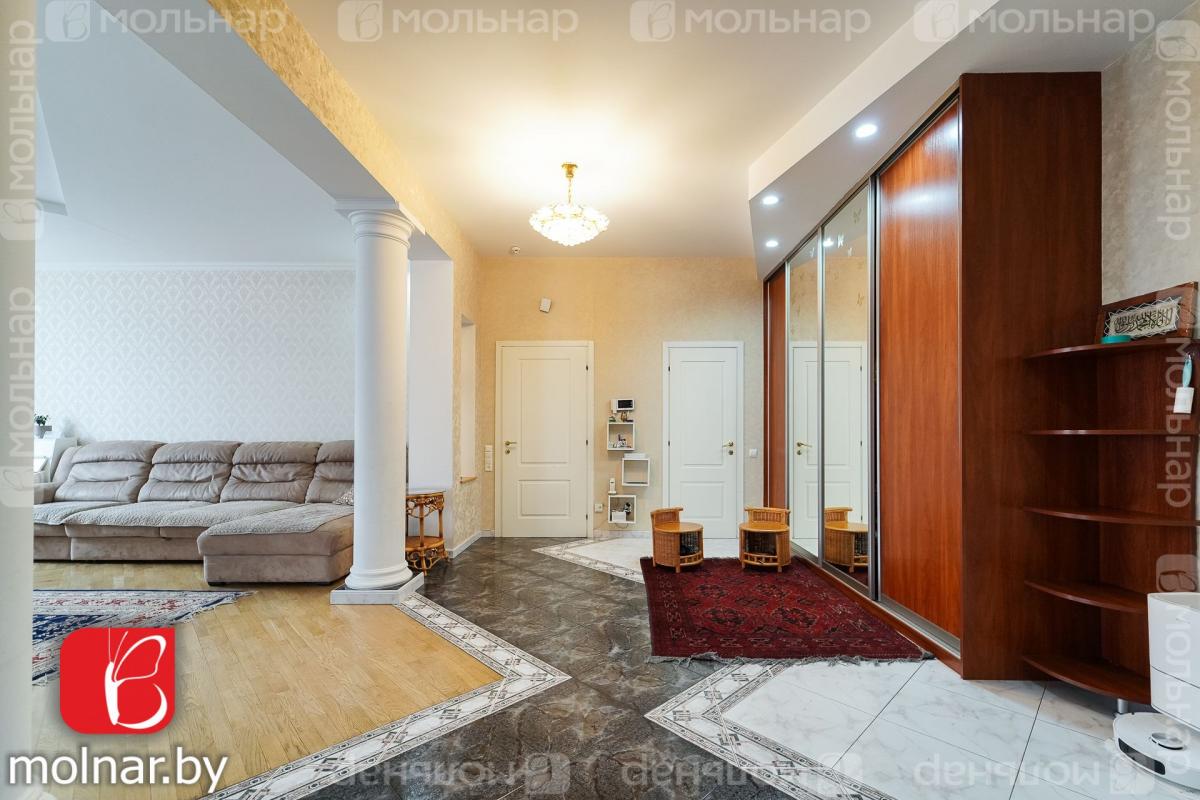 Продам 4-комнатную квартиру в Минске в Советском р-не, Никитина ул., 10