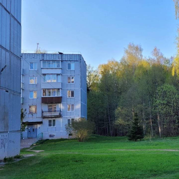 Продам 2-комнатную квартиру в Полоцке в мкр. Боровуха, Вологина ул., 361