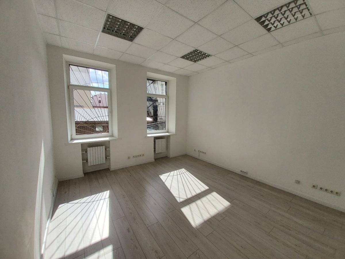 Сдается офис в Минске в Центральном р-не, Комсомольская ул., 12