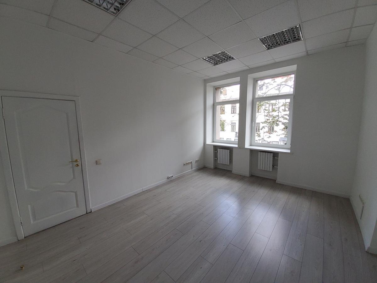 Сдается офис в Минске в Центральном р-не, Комсомольская ул., 12
