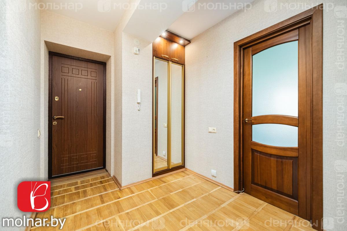 Продам 3-комнатную квартиру в