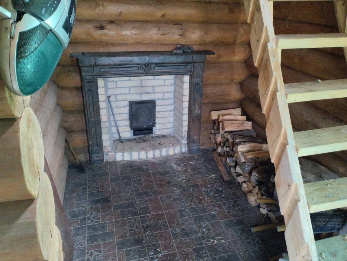 Продам дом в Столбцовском районе в Забродье