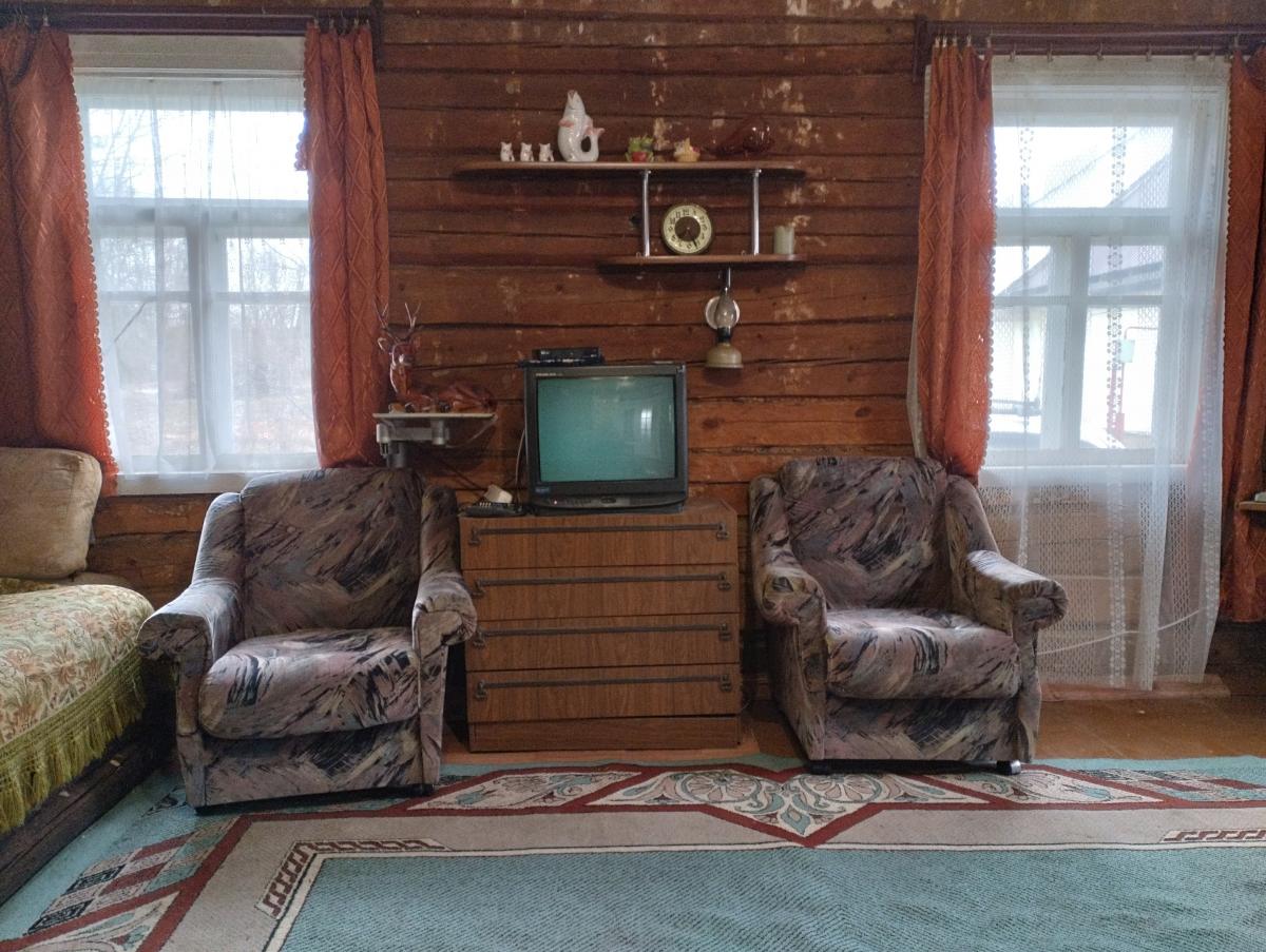 Продам дом в Столбцовском районе в Забродье