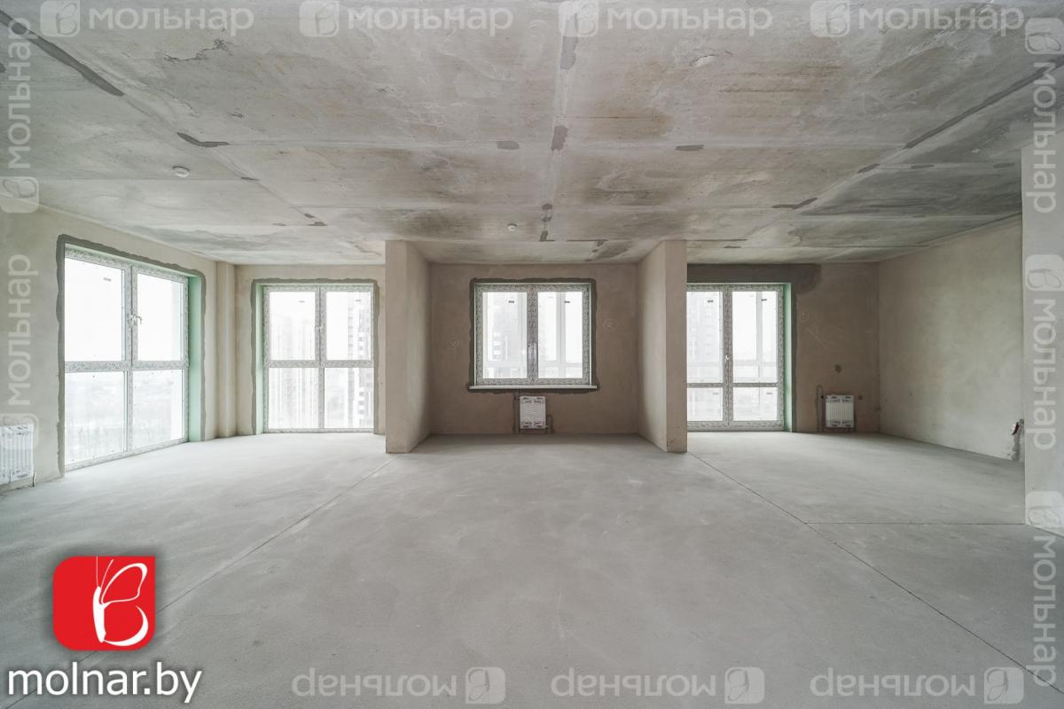 Продам 3-комнатную квартиру в Минске в Московском р-не, Малиновка, Дзержинского проспект, 19/А