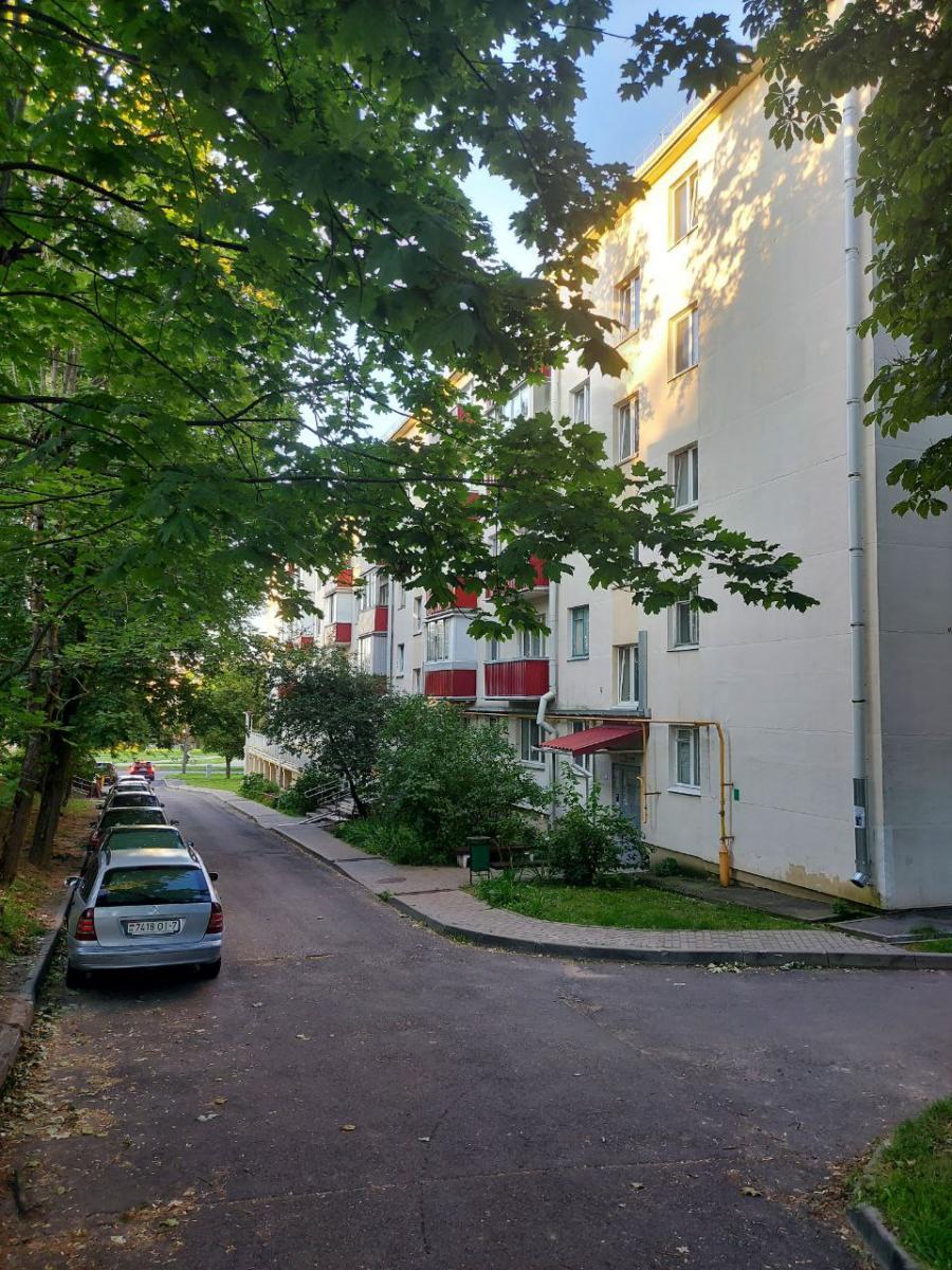 Продам 2-комнатную квартиру в Минске в Советском р-не, Золотая Горка, Гикало ул., 22