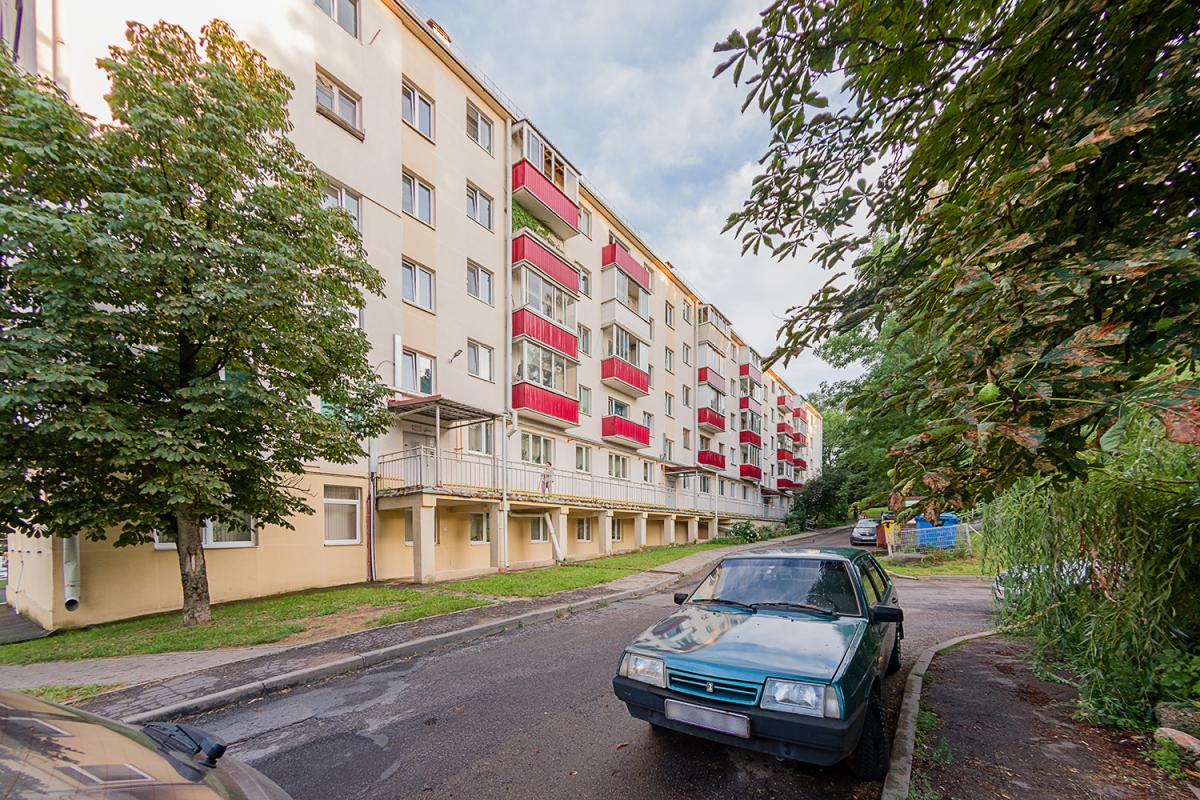 Продам 2-комнатную квартиру в Минске в Советском р-не, Золотая Горка, Гикало ул., 22