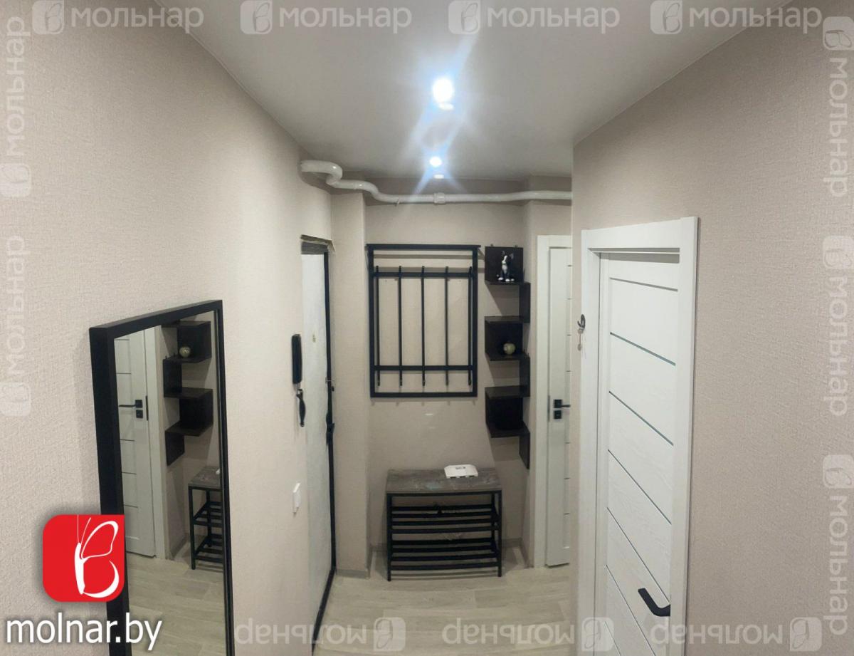 Продам 3-комнатную квартиру в Минске в Октябрьском р-не, Аэродромная, Чкалова ул., 23/2
