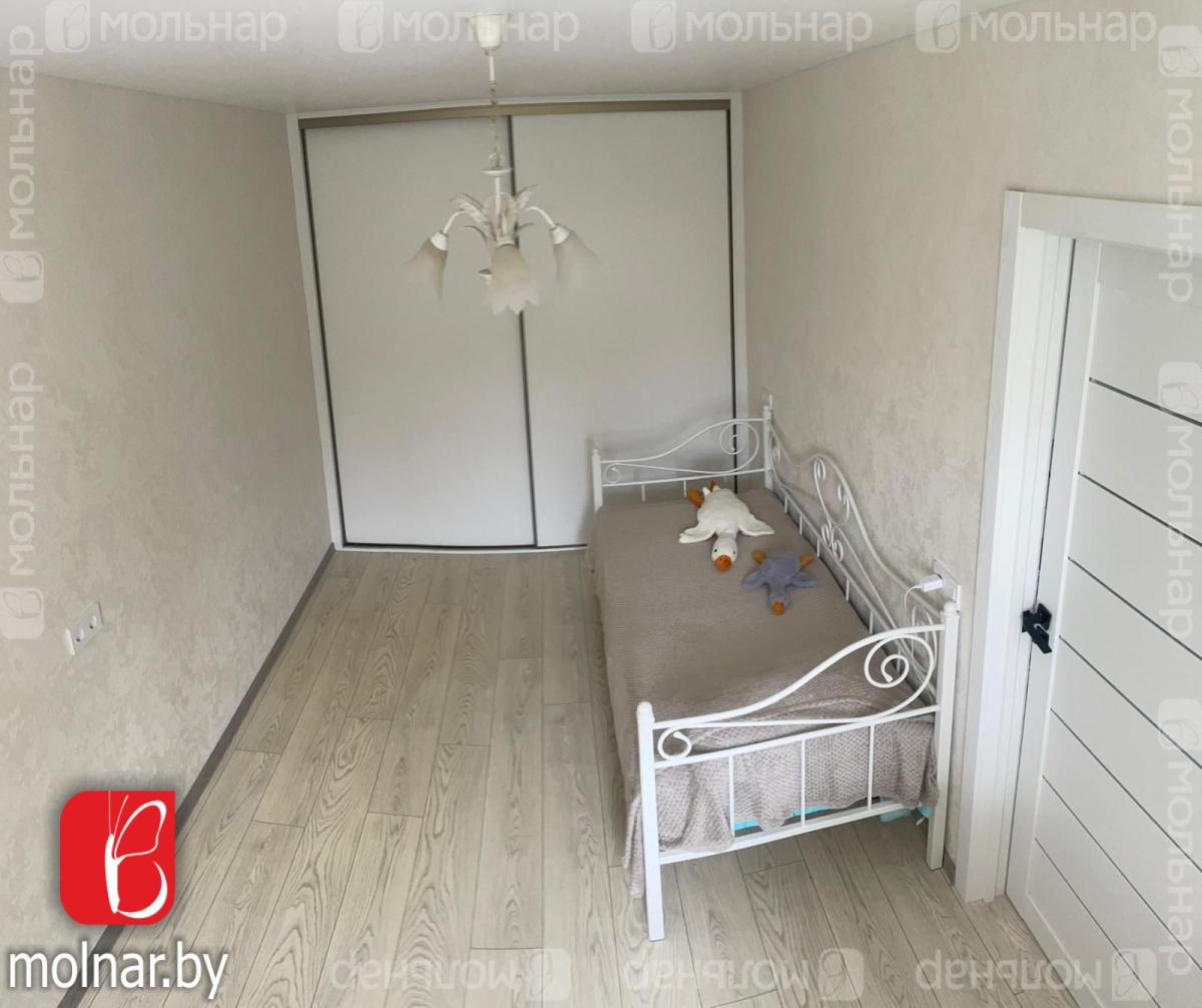 Продам 3-комнатную квартиру в Минске в Октябрьском р-не, Аэродромная, Чкалова ул., 23/2