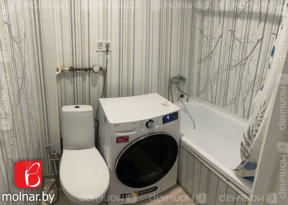 Продам 3-комнатную квартиру в Минске в Октябрьском р-не, Аэродромная, Чкалова ул., 23/2