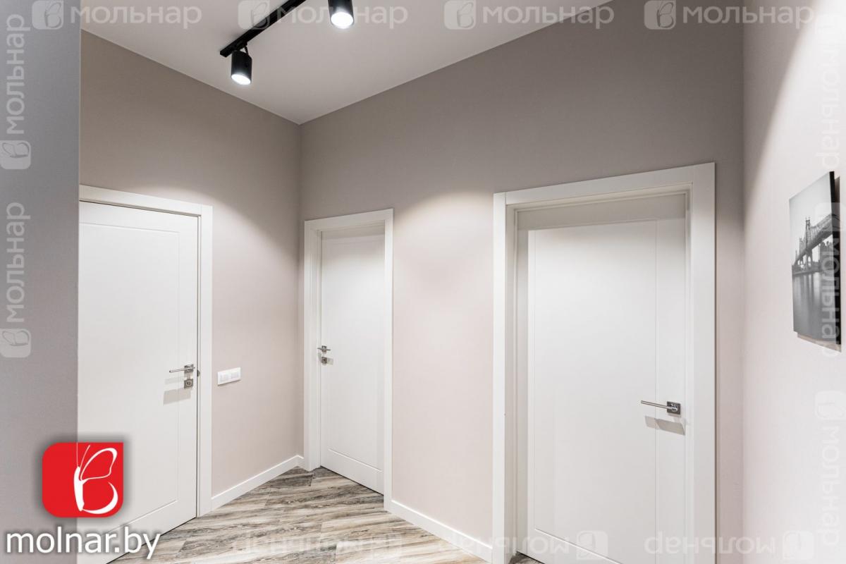 Продам 4-комнатную квартиру в Минске в Центральном р-не, Ржавец, Репина ул., 4