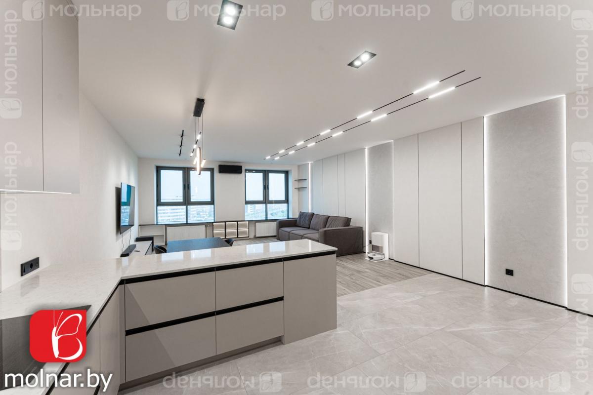 Продам 3-комнатную квартиру в Минске в Центральном р-не, Заславская, Победителей проспект, 115