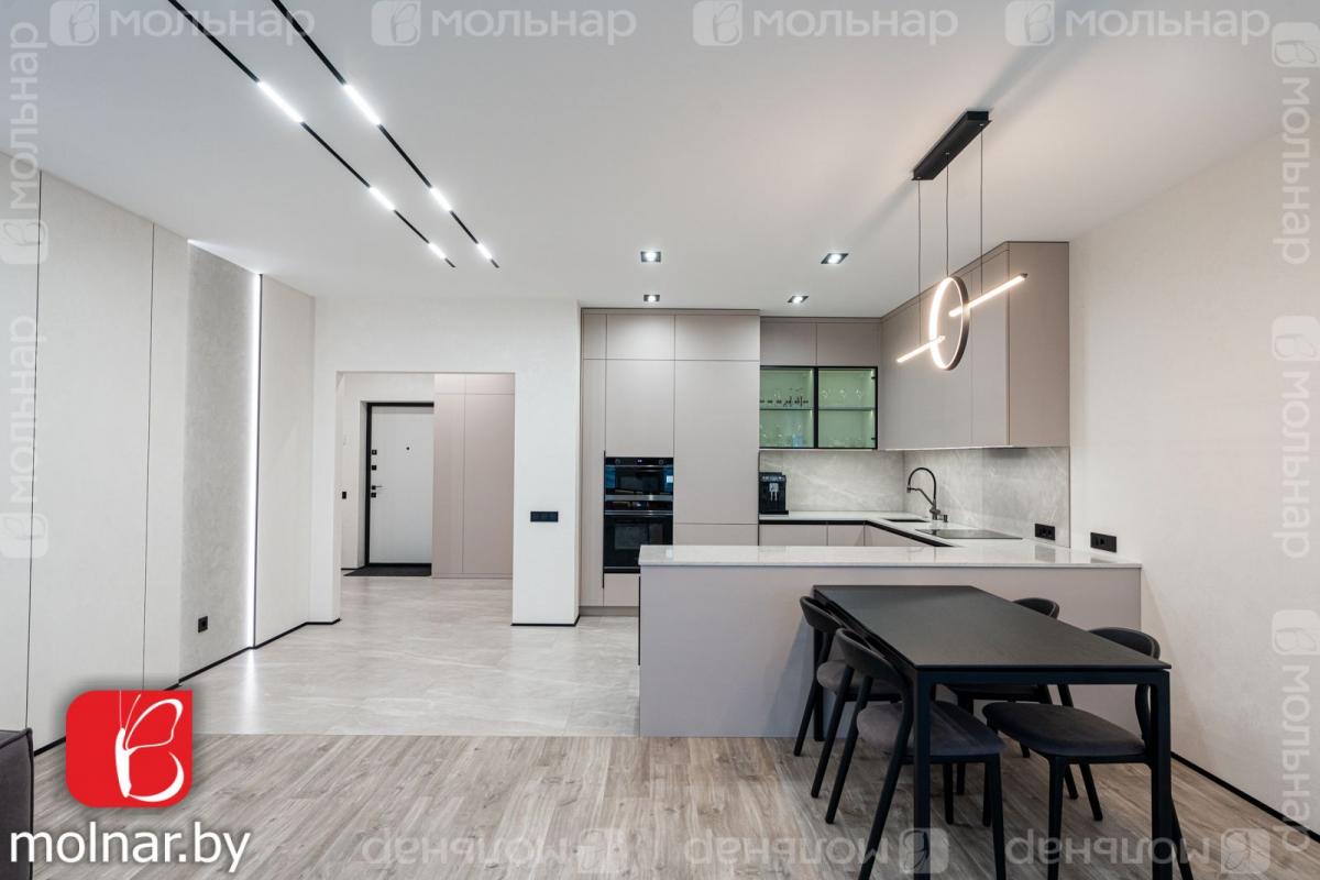 Продам 3-комнатную квартиру в Минске в Центральном р-не, Заславская, Победителей проспект, 115