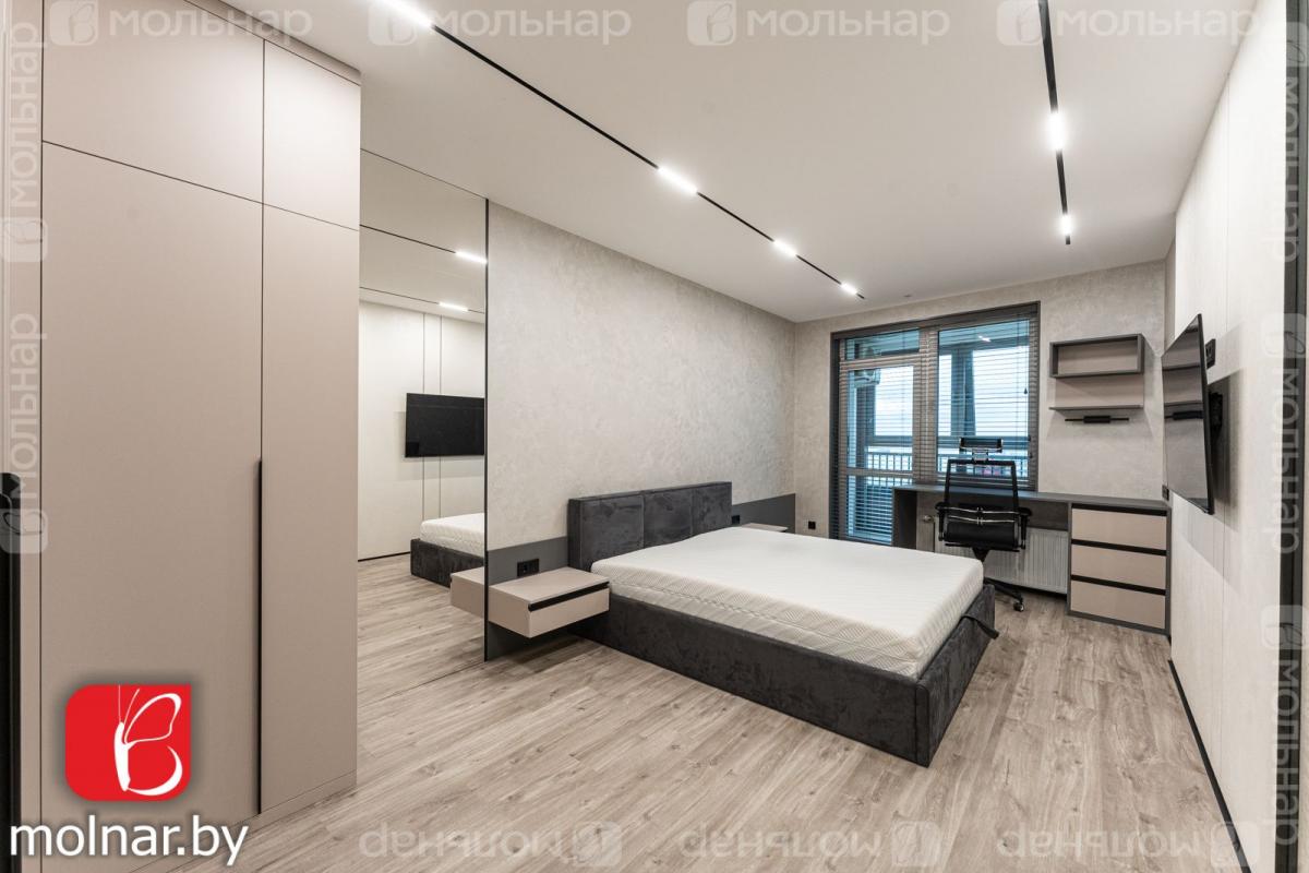 Продам 3-комнатную квартиру в Минске в Центральном р-не, Заславская, Победителей проспект, 115