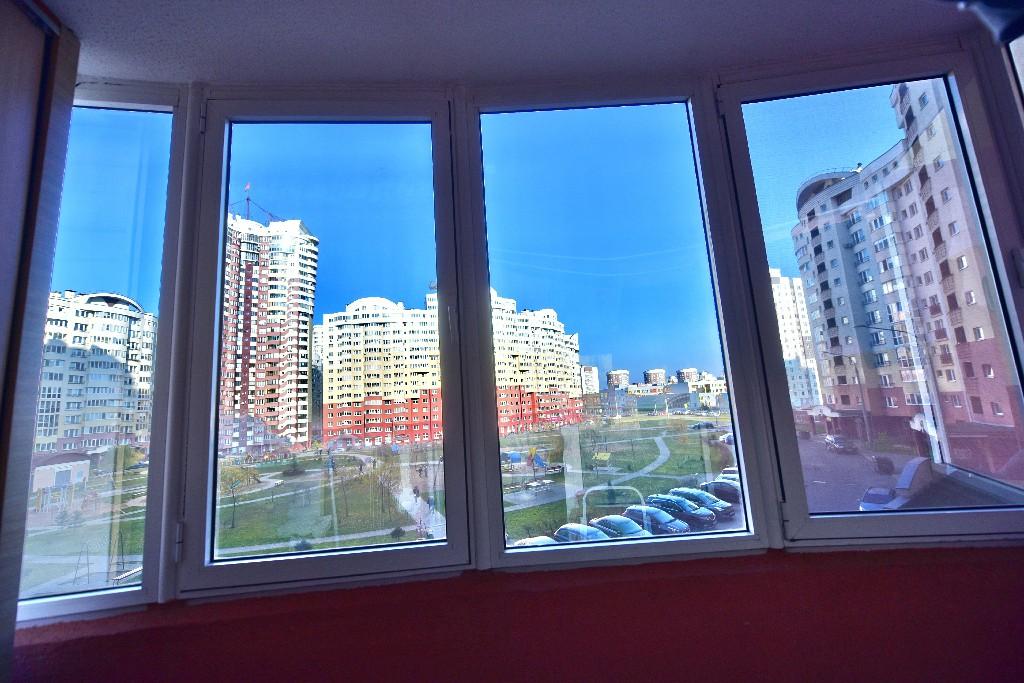 Продам 3-комнатную квартиру в Минске в Московском р-не, Малиновка, Дзержинского проспект, 131