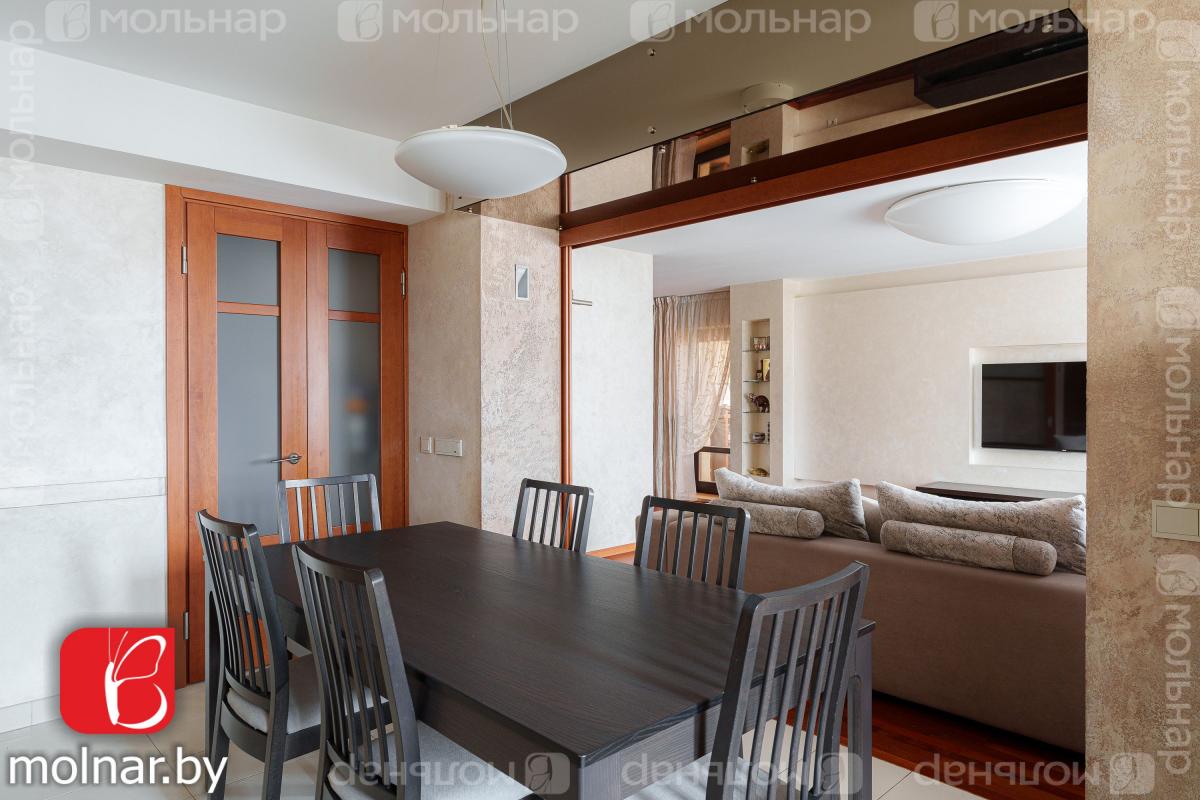 Продам 4-комнатную квартиру в Минске в Партизанском р-не, Захарова ул., 50/В