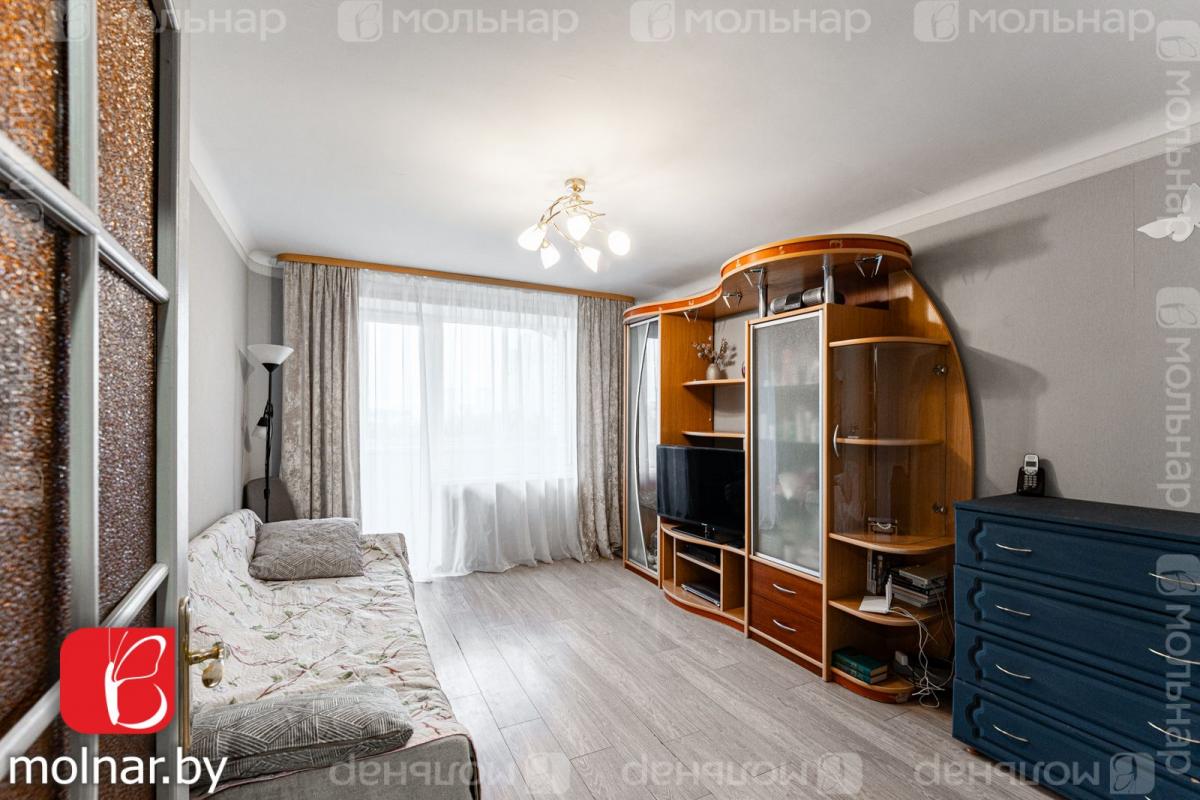 Продам 4-комнатную квартиру в Минске в Фрунзенском р-не, 46