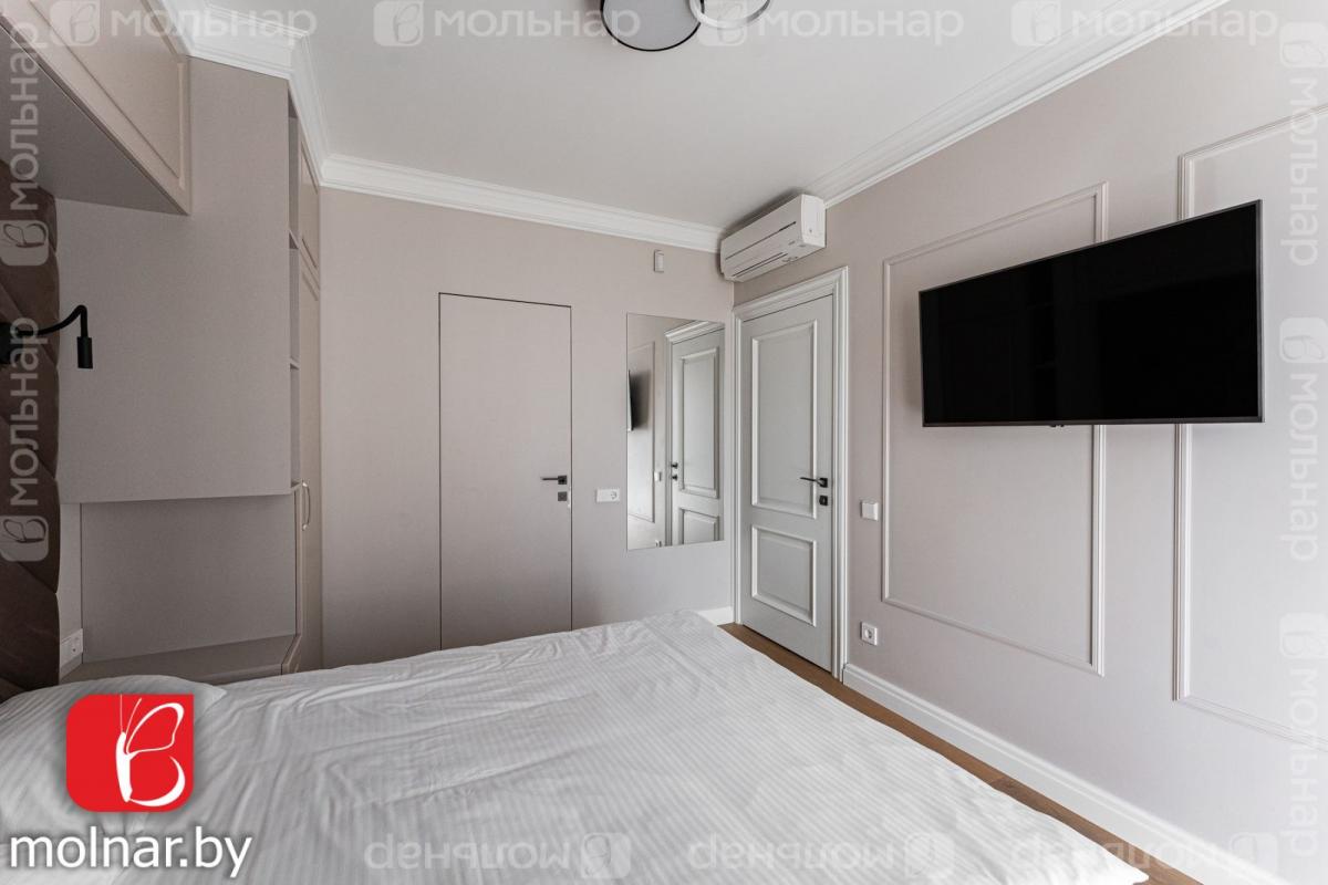 Продам 3-комнатную квартиру в Минске в Первомайском р-не, Макаенка ул., 12/B