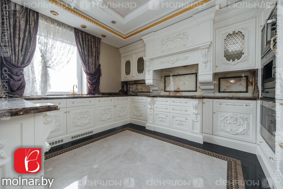 Продам 4-комнатную квартиру в Минске в Фрунзенском р-не, Ждановичи, Тимирязева ул., 4