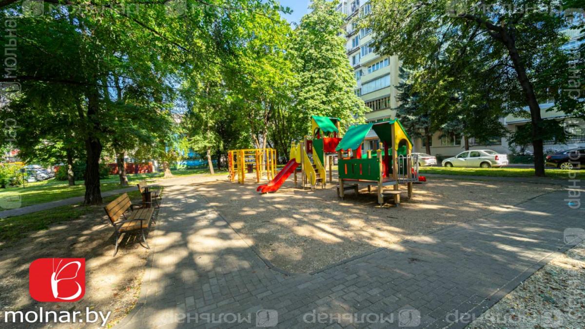Продам 2-комнатную квартиру в Минске в Советском р-не, 52