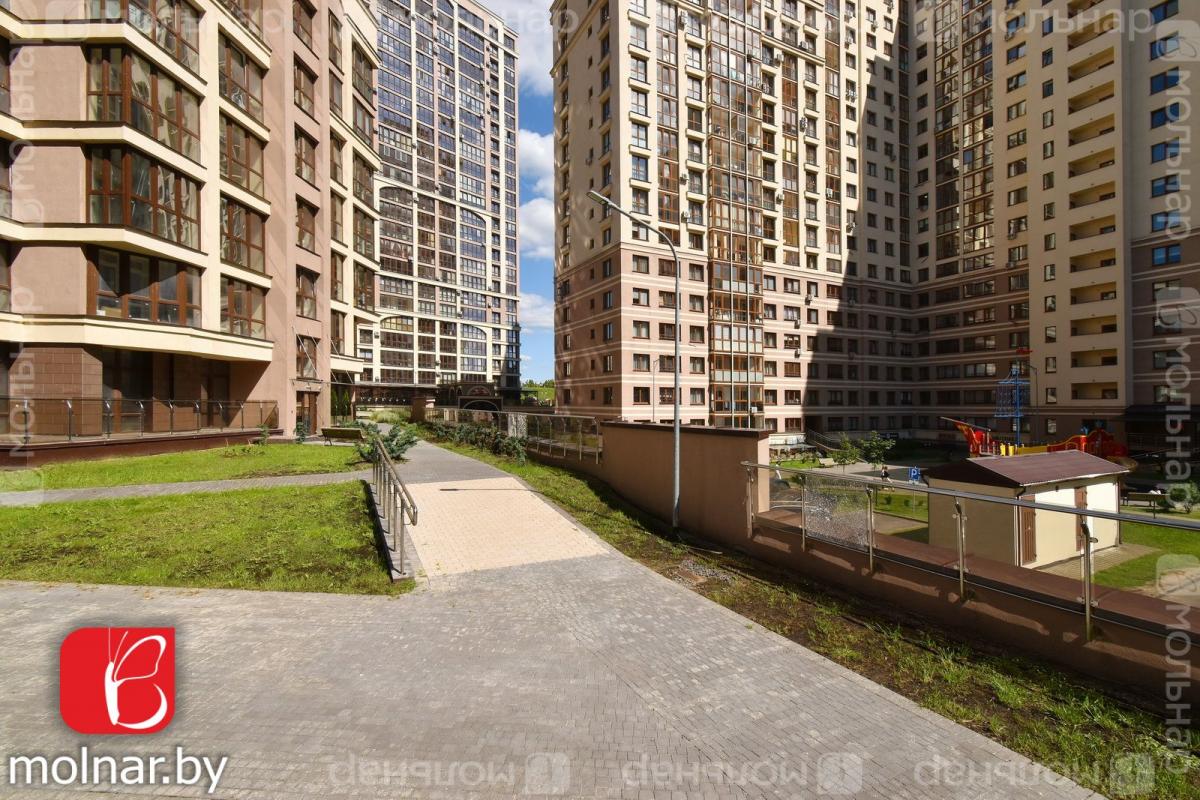Продам 3-комнатную квартиру в Минске в Первомайском р-не, Макаенка ул., 12/Е