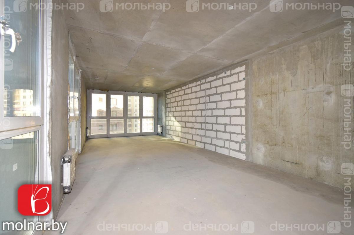 Продам 3-комнатную квартиру в Минске в Первомайском р-не, Макаенка ул., 12/Д