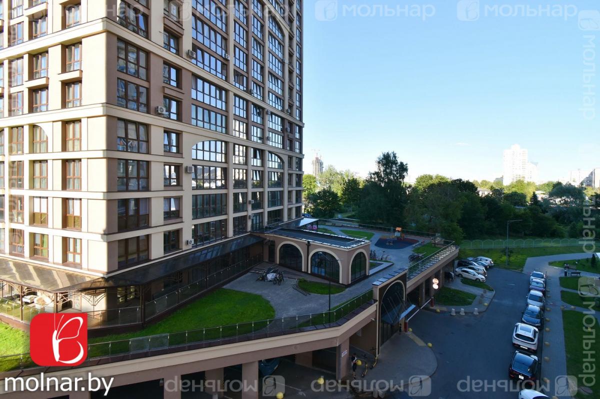 Продам 3-комнатную квартиру в Минске в Первомайском р-не, Макаенка ул., 12/Д