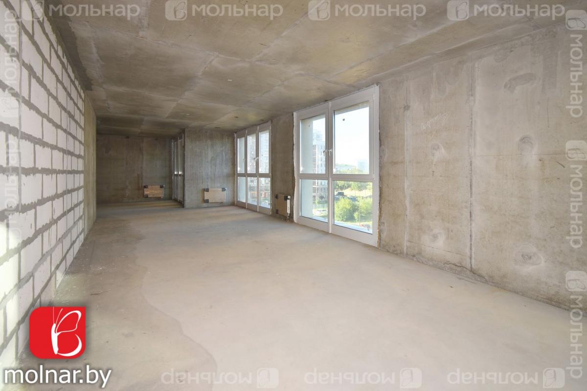 Продам 3-комнатную квартиру в Минске в Первомайском р-не, Макаенка ул., 12/Д