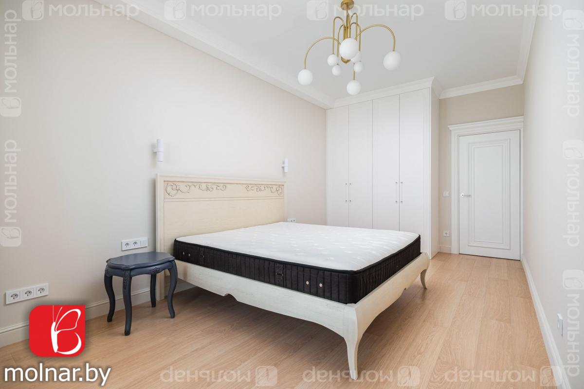 Продам 3-комнатную квартиру в Минске в Центральном р-не, Заславская, Победителей проспект, 115