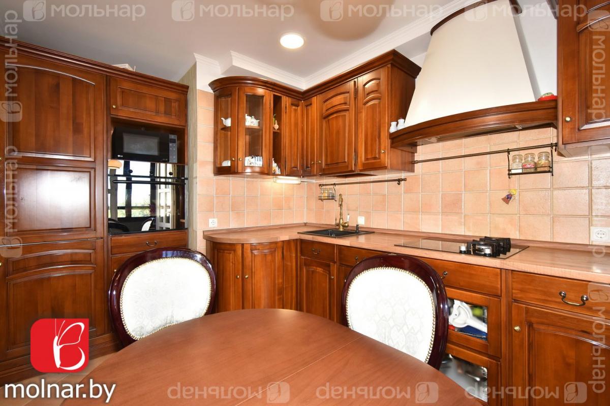 Продам 3-комнатную квартиру в Минске в Центральном р-не, Переспа, Червякова ул., 2/4