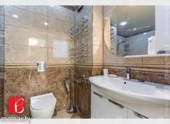 Продам 3-комнатную квартиру в Минске в Фрунзенском р-не, Неманская ул., 2