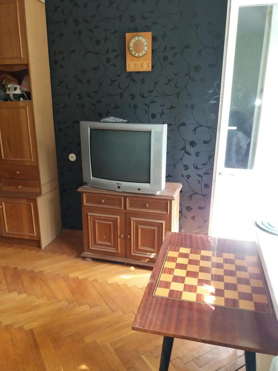 Продам 2-комнатную квартиру в Минске в Первомайском р-не, Восток, Славинского ул., 37