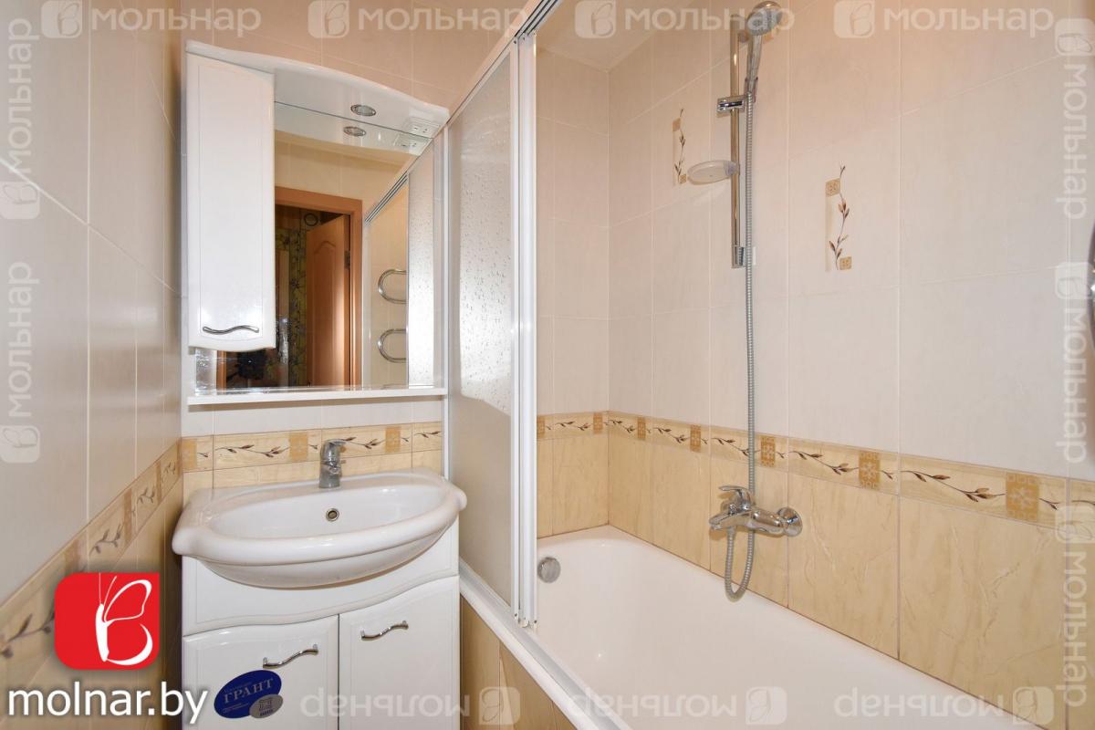 Продам 2-комнатную квартиру в Минске в Фрунзенском р-не, 98