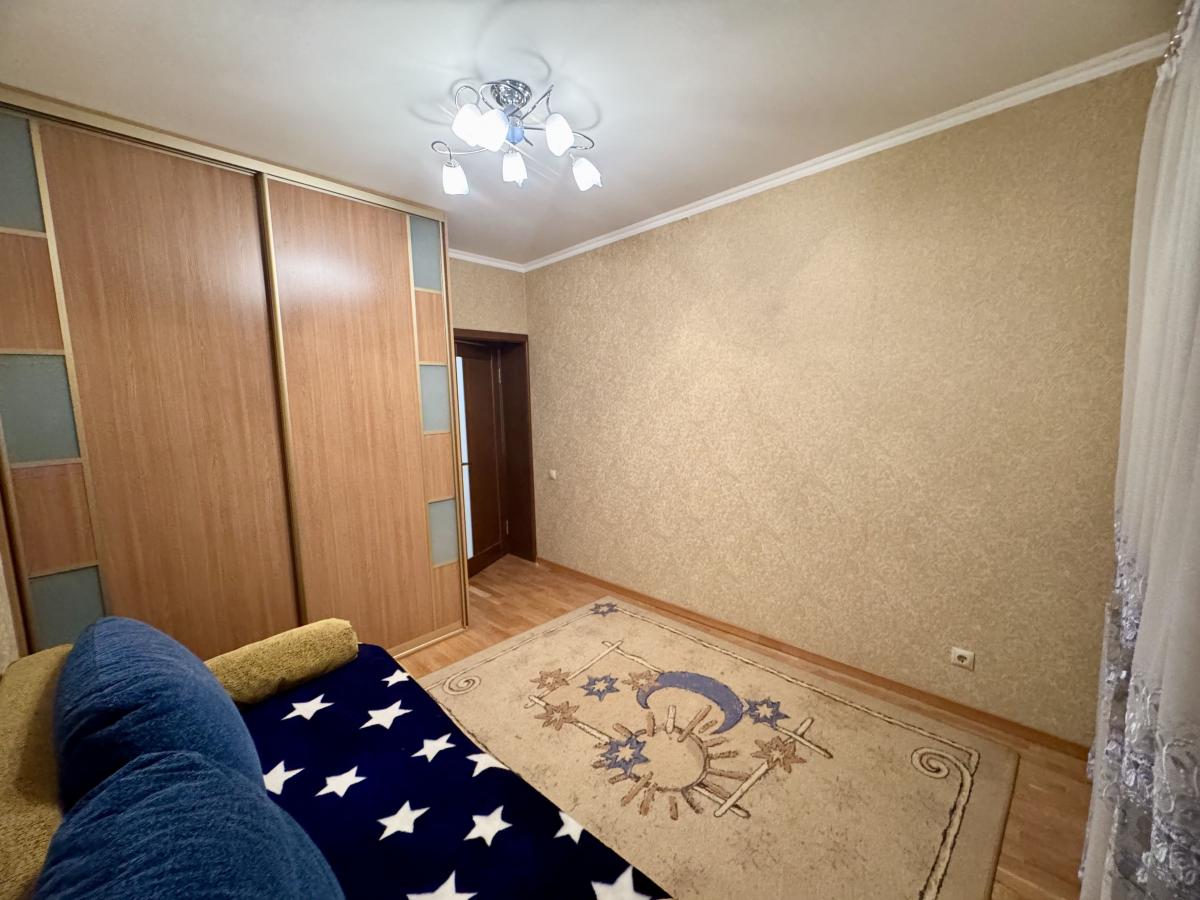 Продам 4-комнатную квартиру в Бобруйске в Ленинском р-не, Максима Горького ул., 38А