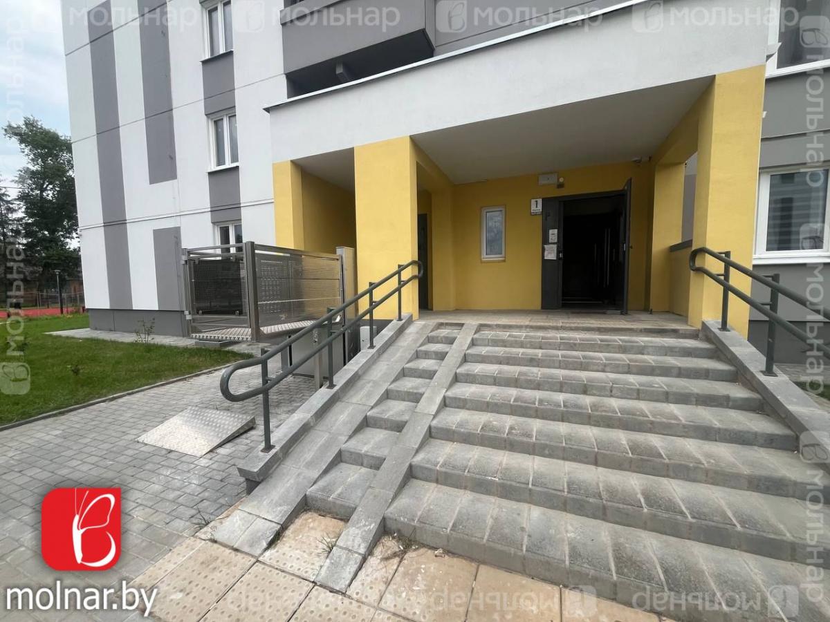 Продам 3-комнатную квартиру в Минске в Партизанском р-не, Степянка, Карвата ул., 3