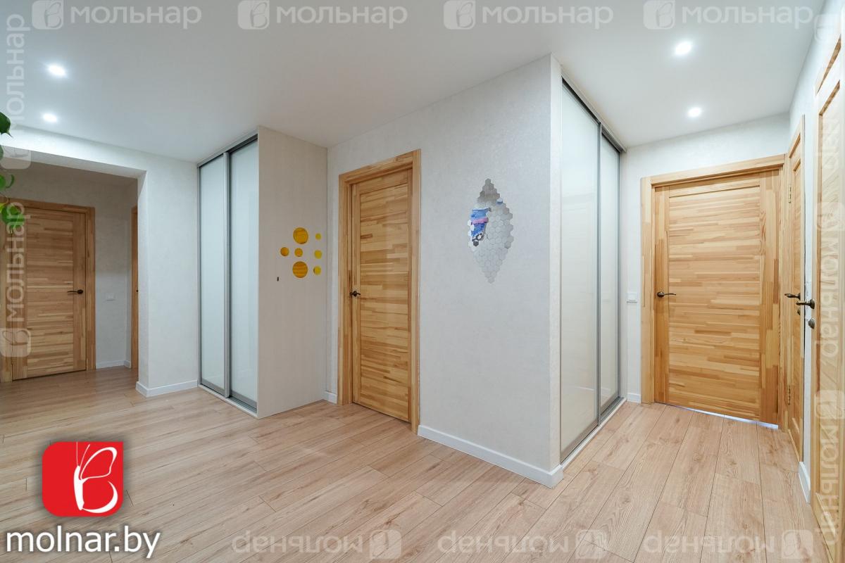 Продам 3-комнатную квартиру в Минске в Центральном р-не, Переспа, Червякова ул., 23