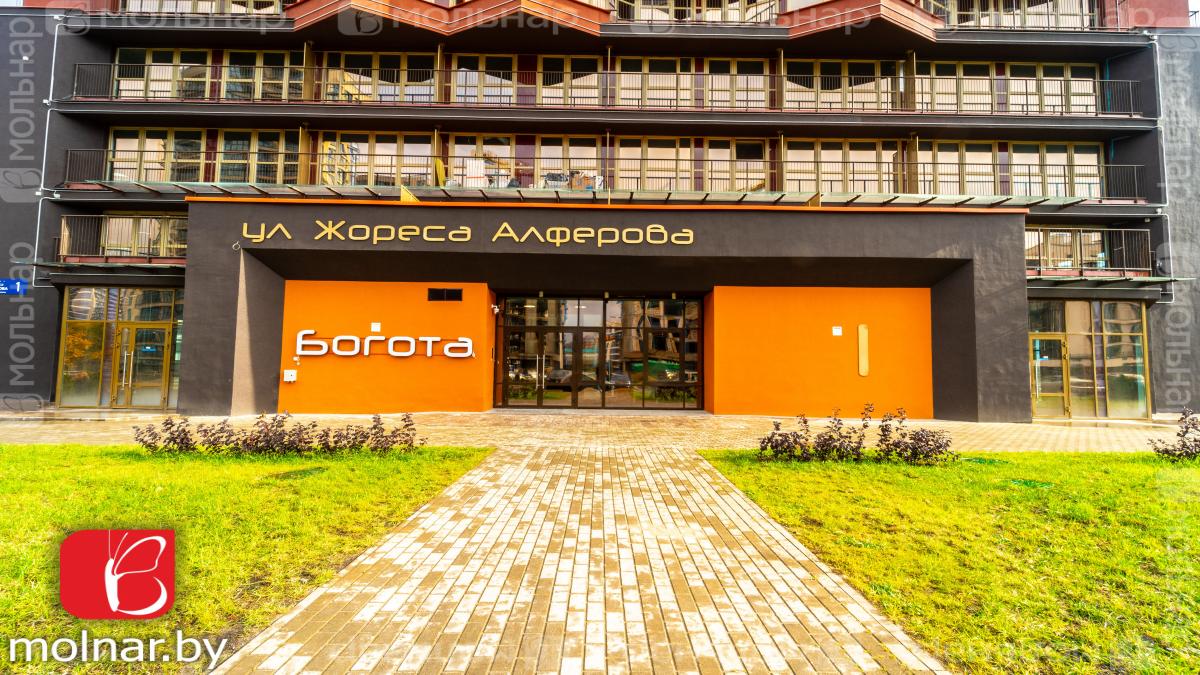 Продам 2-комнатную квартиру в Минске в Октябрьском р-не, Минск-Мир, Жореса Алфёрова ул., 1