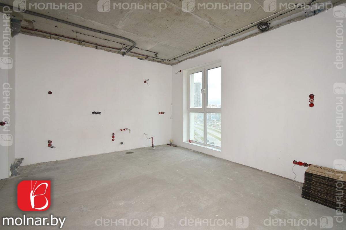 Продам 3-комнатную квартиру в Минске в Октябрьском р-не, 32