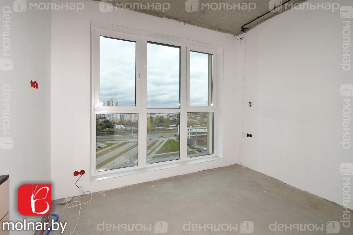 Продам 3-комнатную квартиру в Минске в Октябрьском р-не, 32