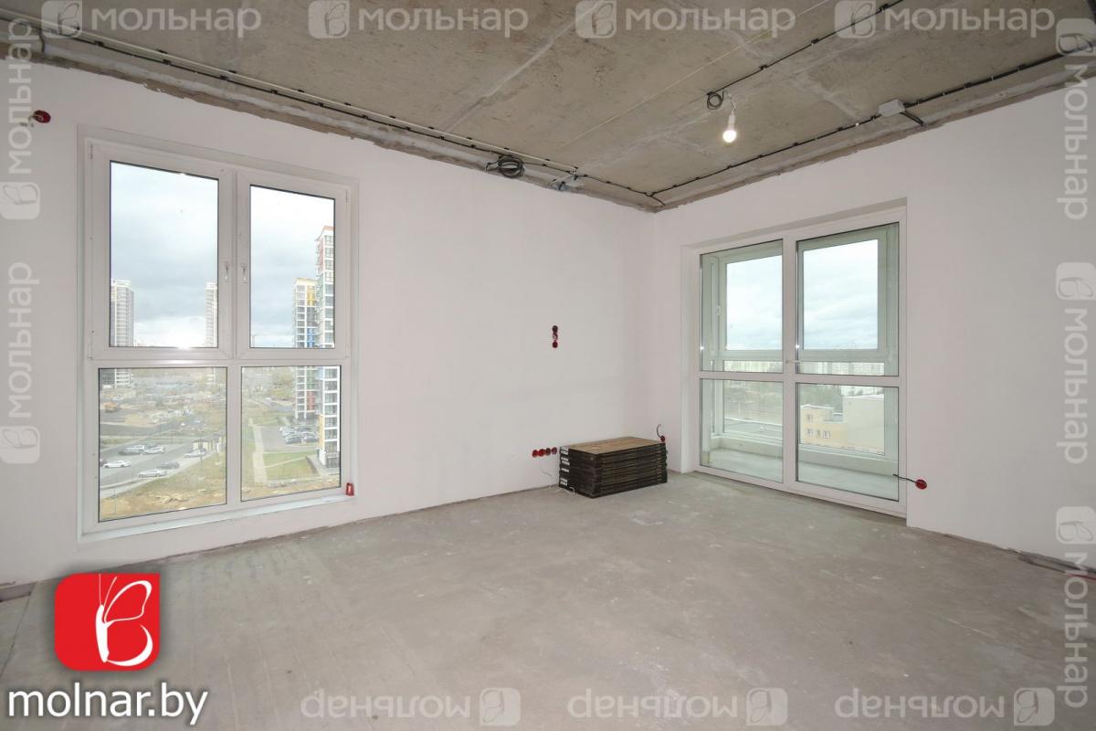 Продам 3-комнатную квартиру в Минске в Октябрьском р-не, 32