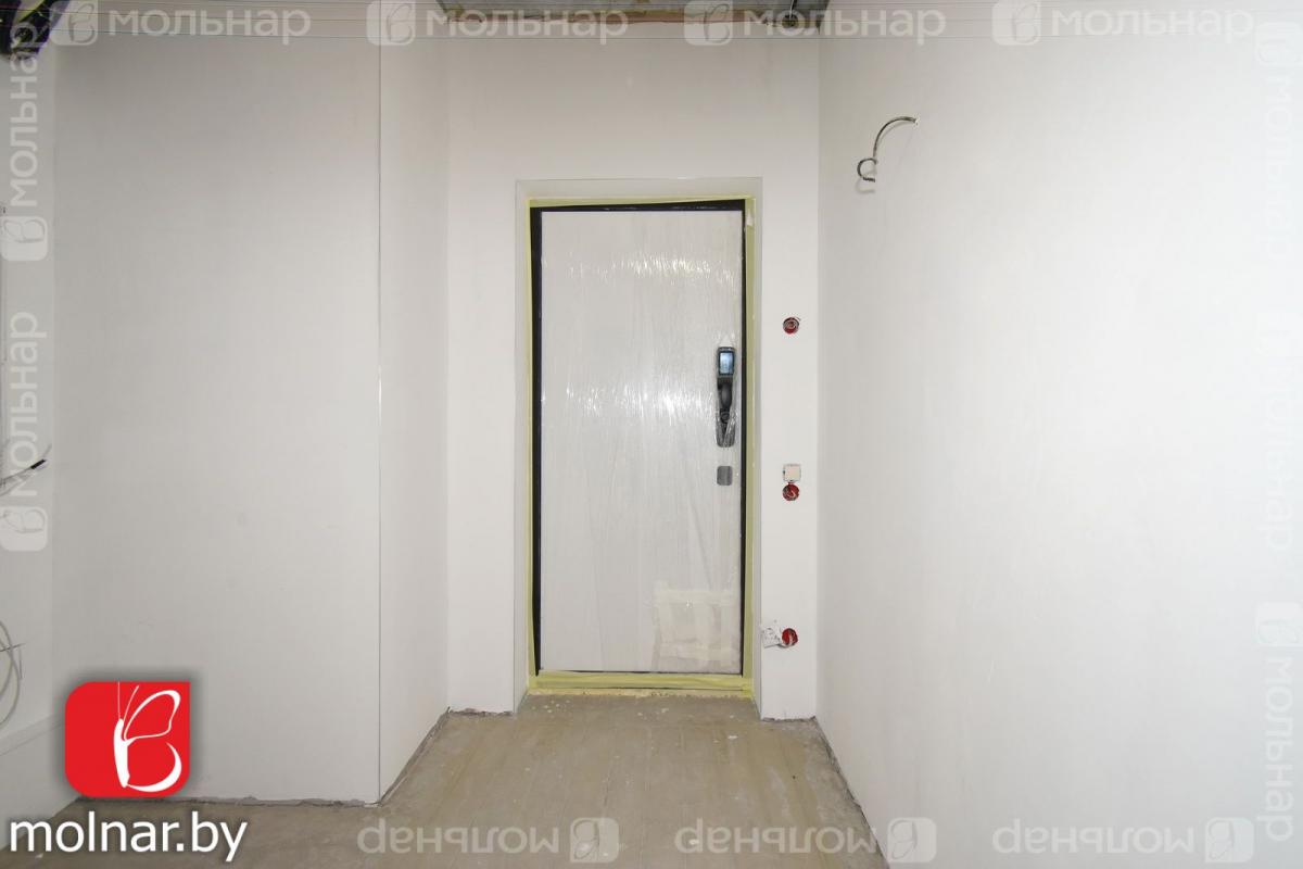 Продам 3-комнатную квартиру в Минске в Октябрьском р-не, 32