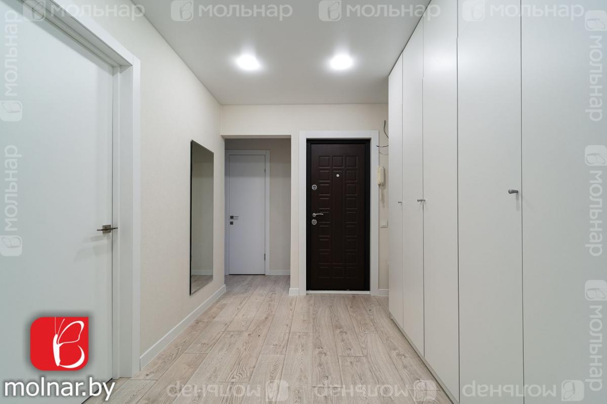 Продам 3-комнатную квартиру в Минске в Советском р-не, Зеленый луг, Восточная ул., 30