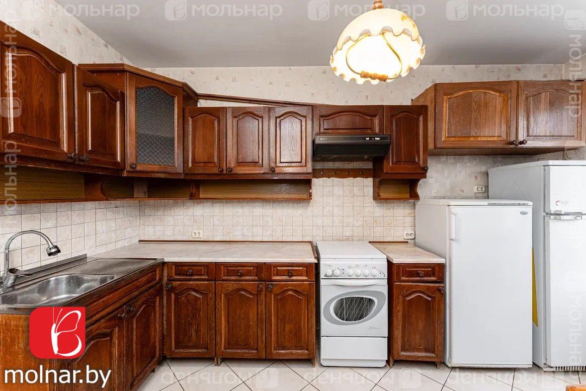 Продам 3-комнатную квартиру в Минске в Фрунзенском р-не, Сухарево, Шаранговича ул., 63/2