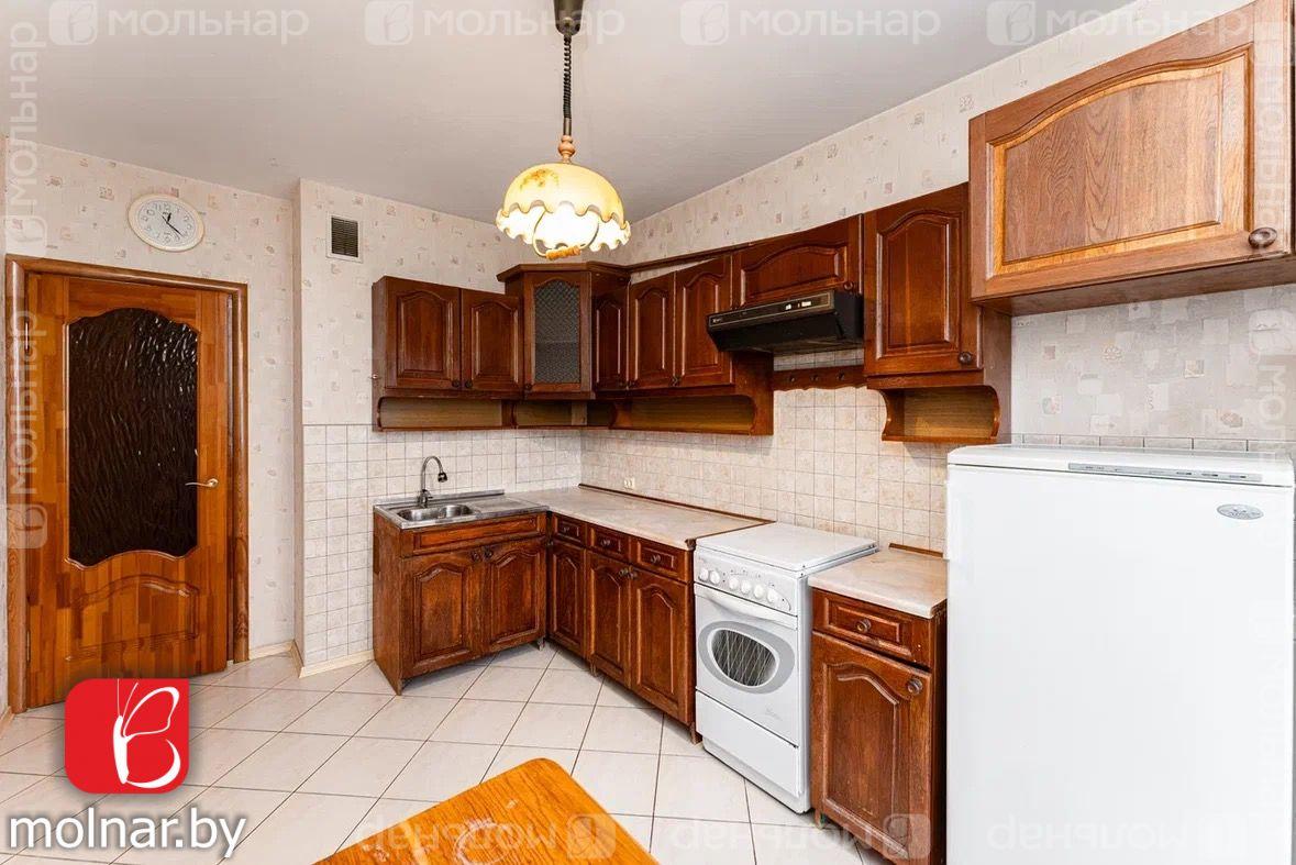 Продам 3-комнатную квартиру в Минске в Фрунзенском р-не, Сухарево, Шаранговича ул., 63/2