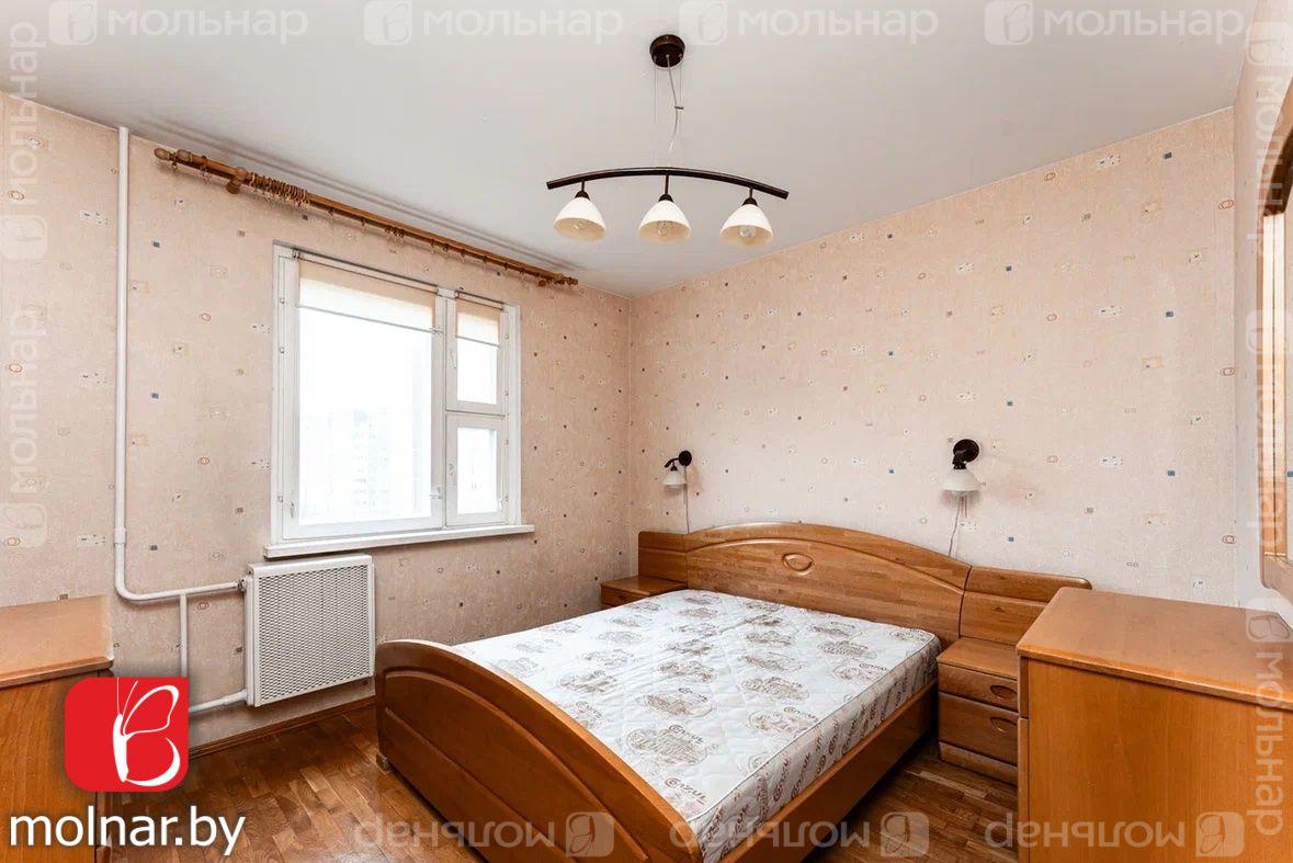 Продам 3-комнатную квартиру в Минске в Фрунзенском р-не, Сухарево, Шаранговича ул., 63/2