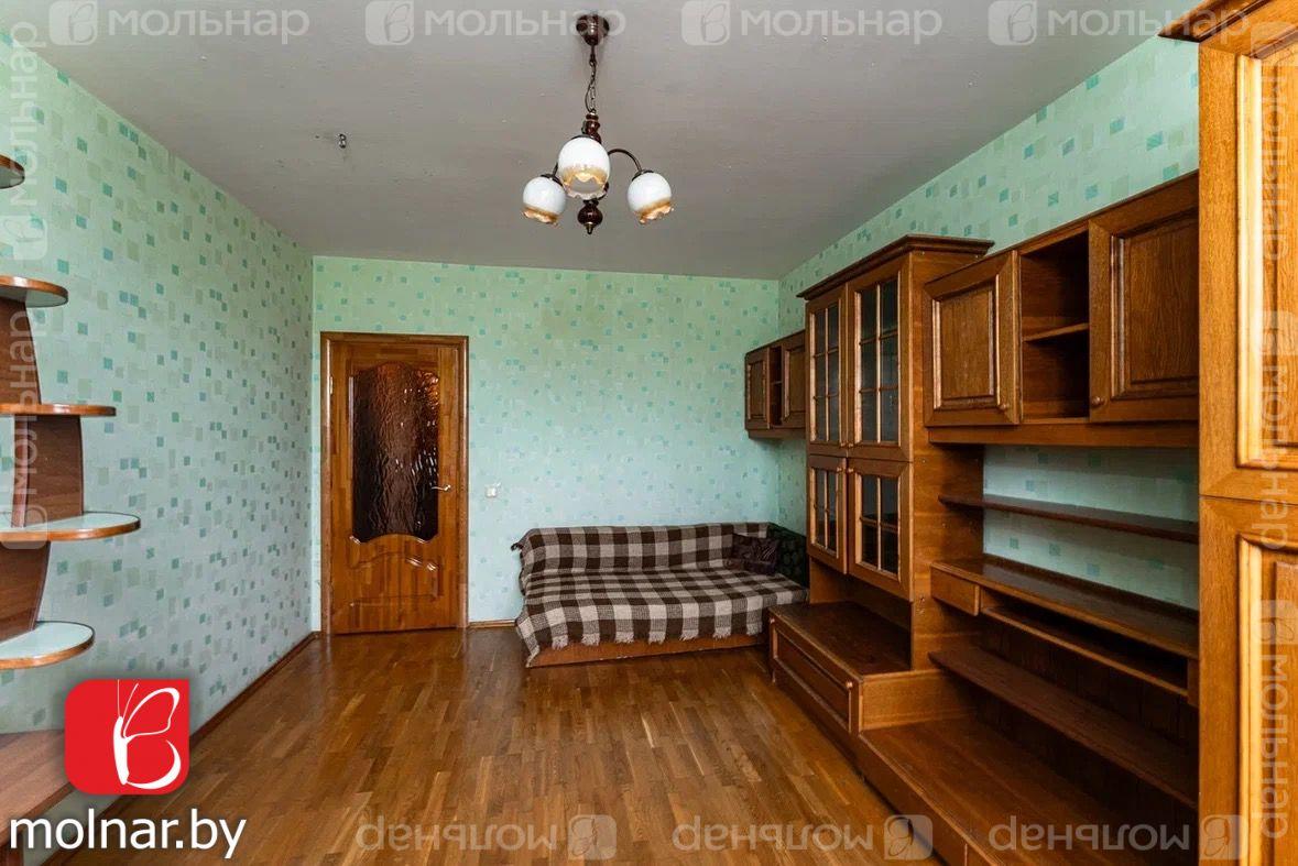 Продам 3-комнатную квартиру в Минске в Фрунзенском р-не, Сухарево, Шаранговича ул., 63/2