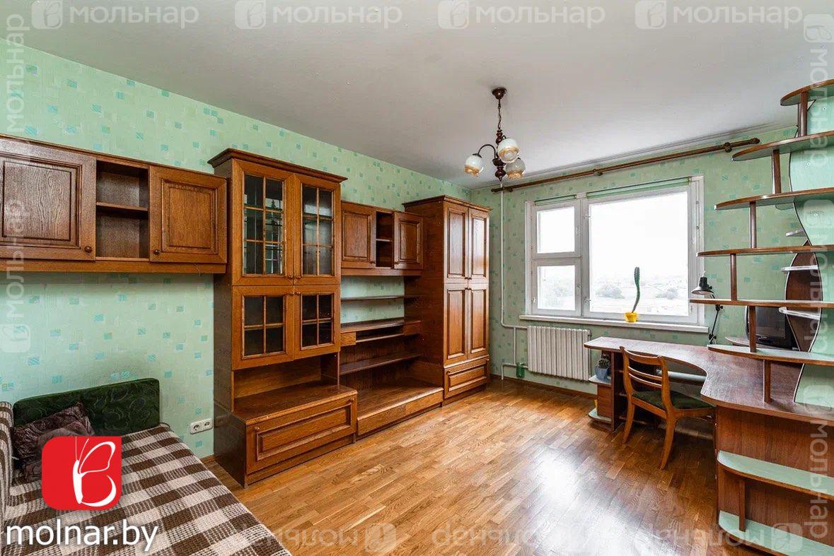 Продам 3-комнатную квартиру в Минске в Фрунзенском р-не, Сухарево, Шаранговича ул., 63/2