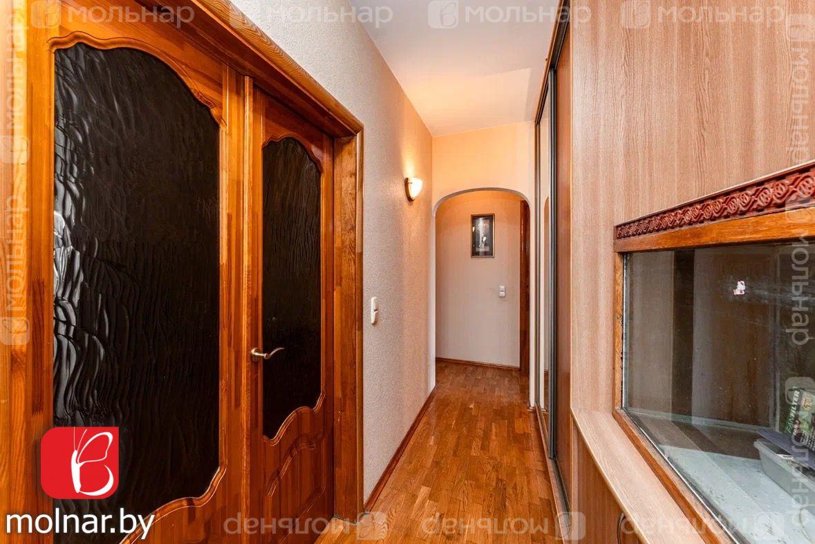 Продам 3-комнатную квартиру в Минске в Фрунзенском р-не, Сухарево, Шаранговича ул., 63/2